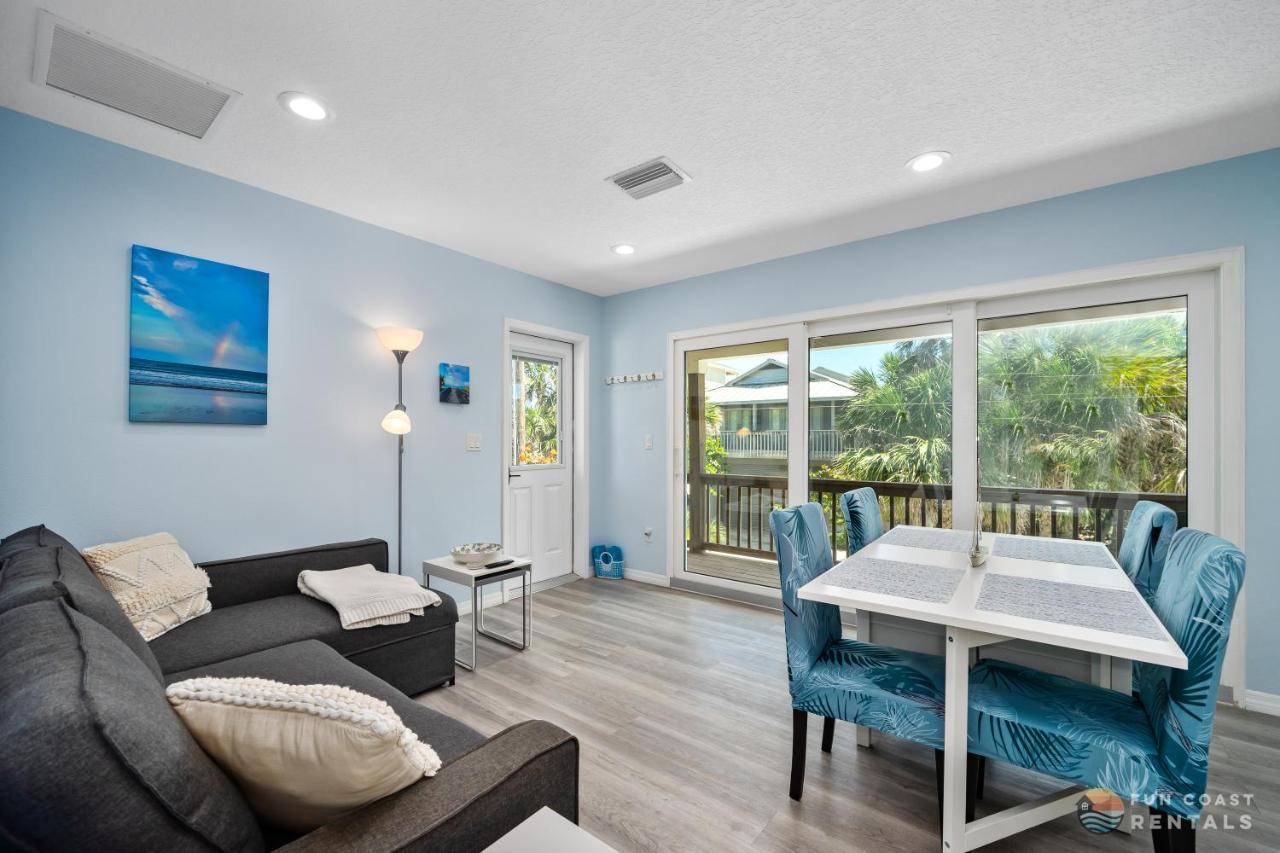 Dog Friendly Loft Steps From Beach With Gas Barbecue Grill And Upstairs Deck! New Smyrna Beach Ngoại thất bức ảnh